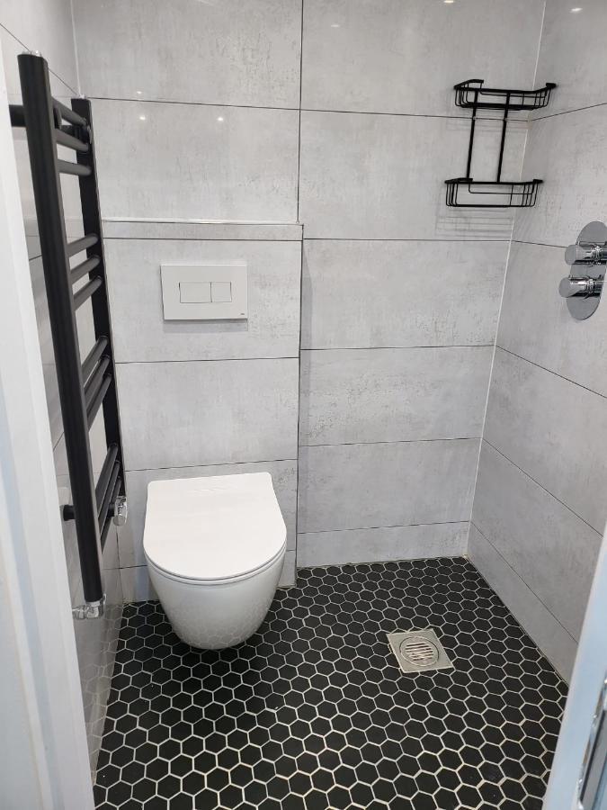 Fancy Basement Flat A Apartman London Kültér fotó